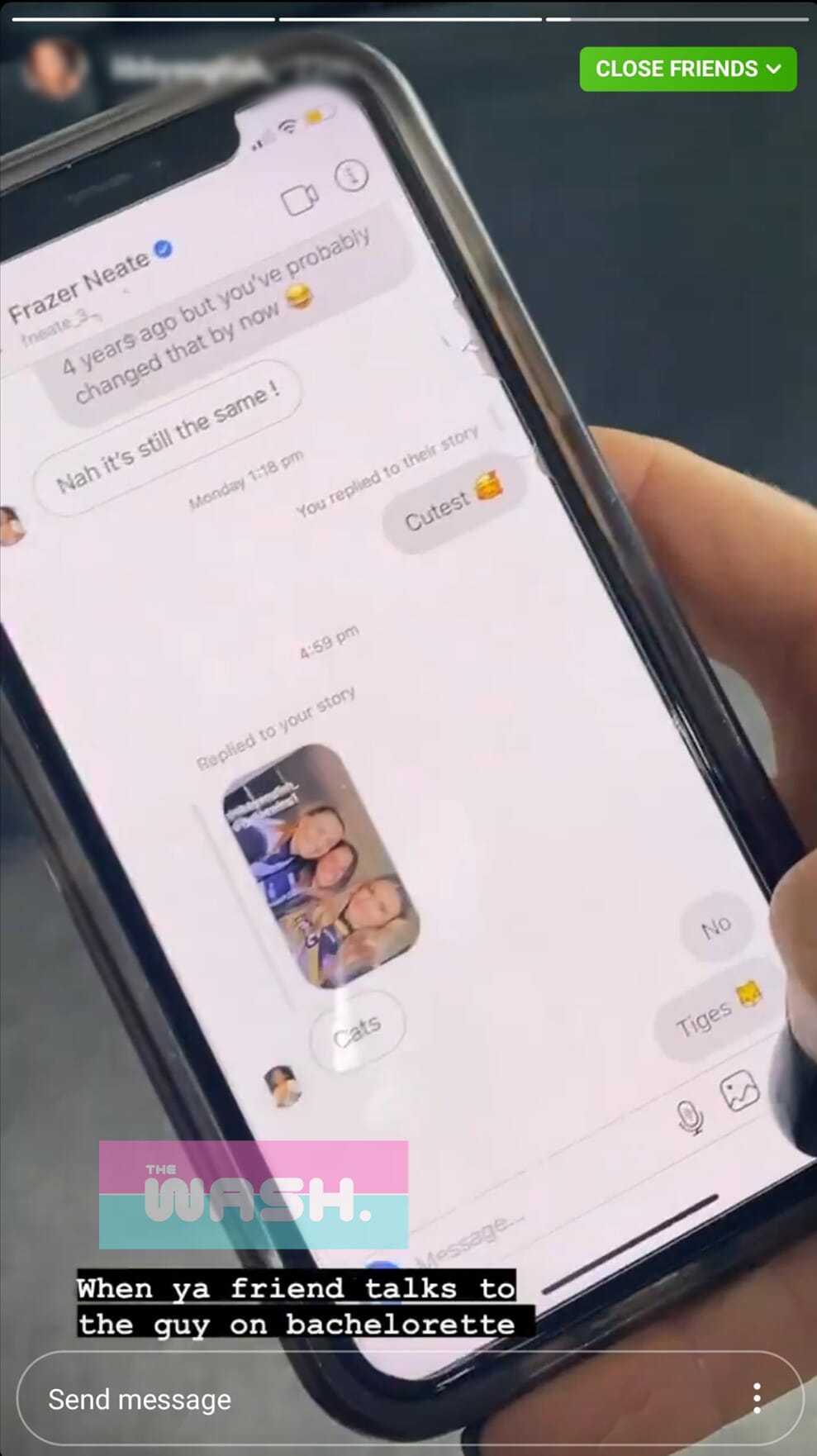 This screenshot has been circulating, and although the chat is perfectly innocent, many feel it's proof he's split from Elly