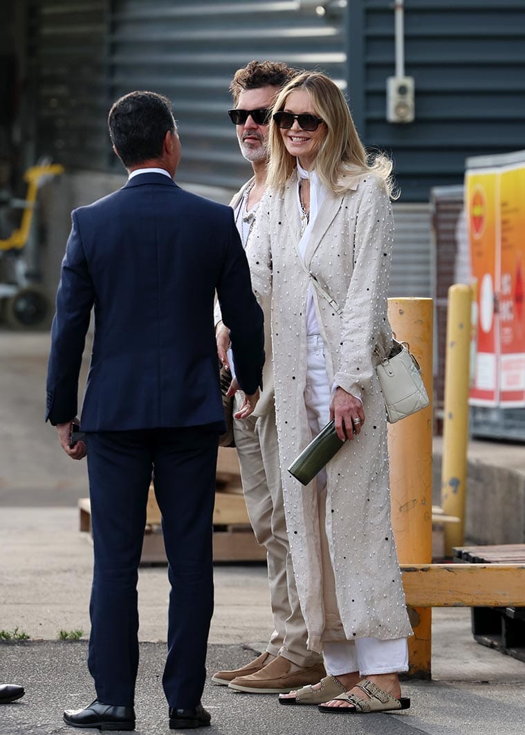Pictured: Elle Macpherson arrives in Sydney with Doyle Bramhall