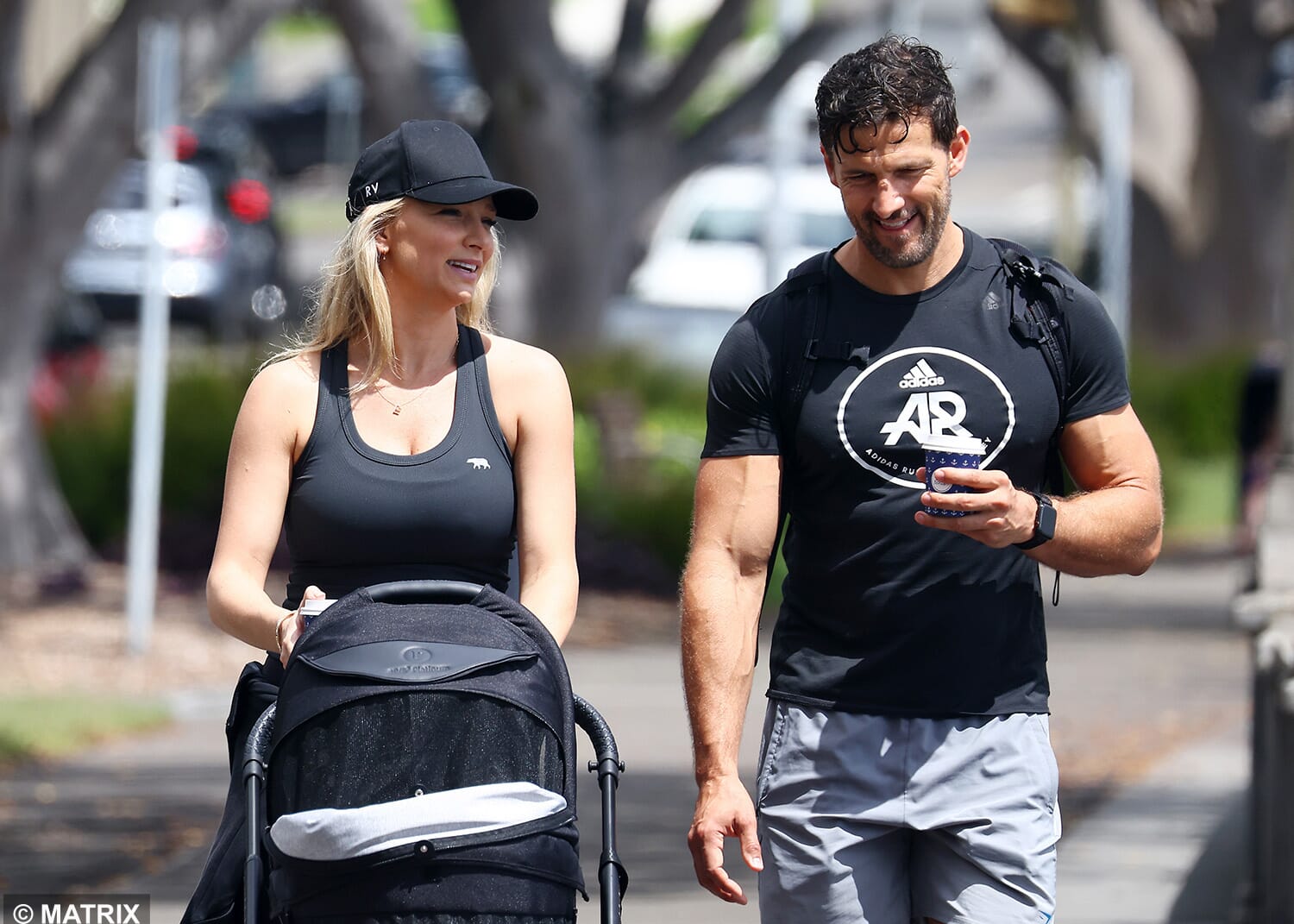 It's Anna Heinrich and Tim Robards!