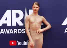 ARIA Awards 2023 Red Carpet dominated by….the hosts, reality TV brides, influencers and other non musician types but thanks God for Christian Wilkins.
